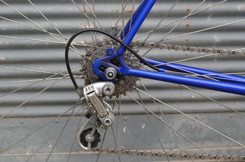 Detail photo of the rear derailleur